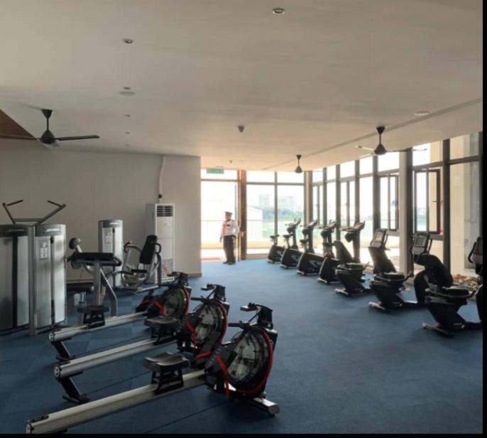 Apartment R&f Princess Cove - Jb Causeway - Sauna - Netflix - Like Facilities *