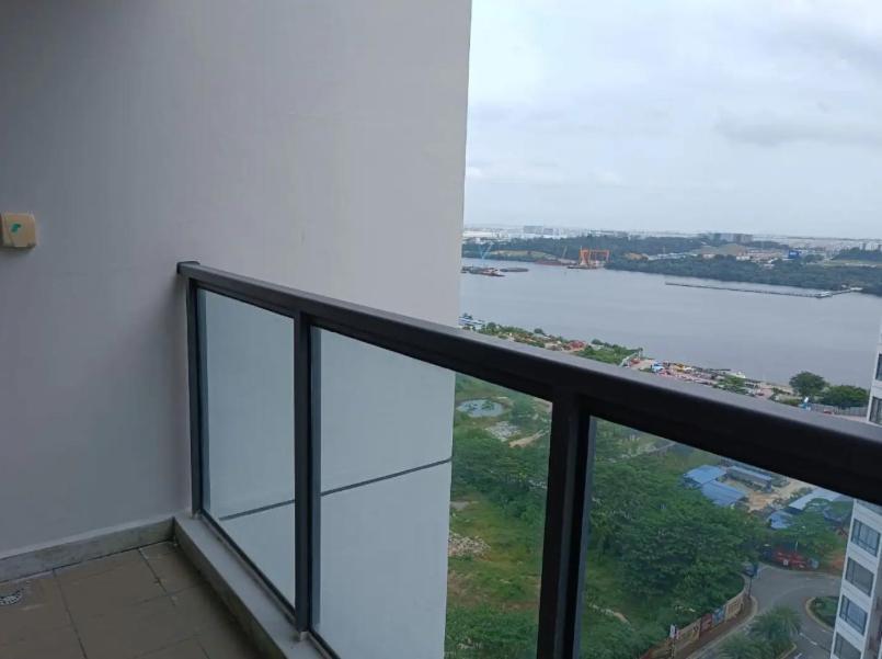 Apartment R&f Princess Cove - Jb Causeway - Sauna - Netflix - Like Facilities *